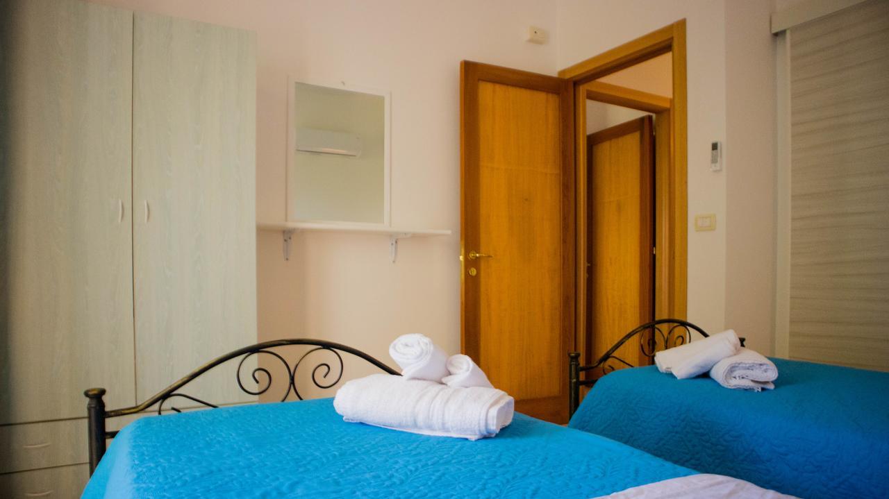 Rooms & Apartments La Spiaggia - Gallipoli Eksteriør billede